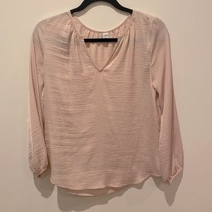 pink blouse